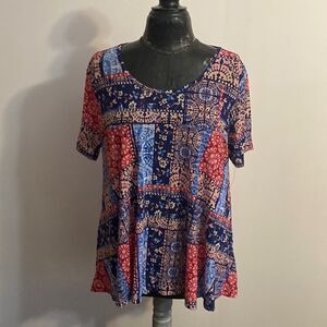 Est 1946 Blue/Red Sheer short sleeves Hi-Lo top, Size XL